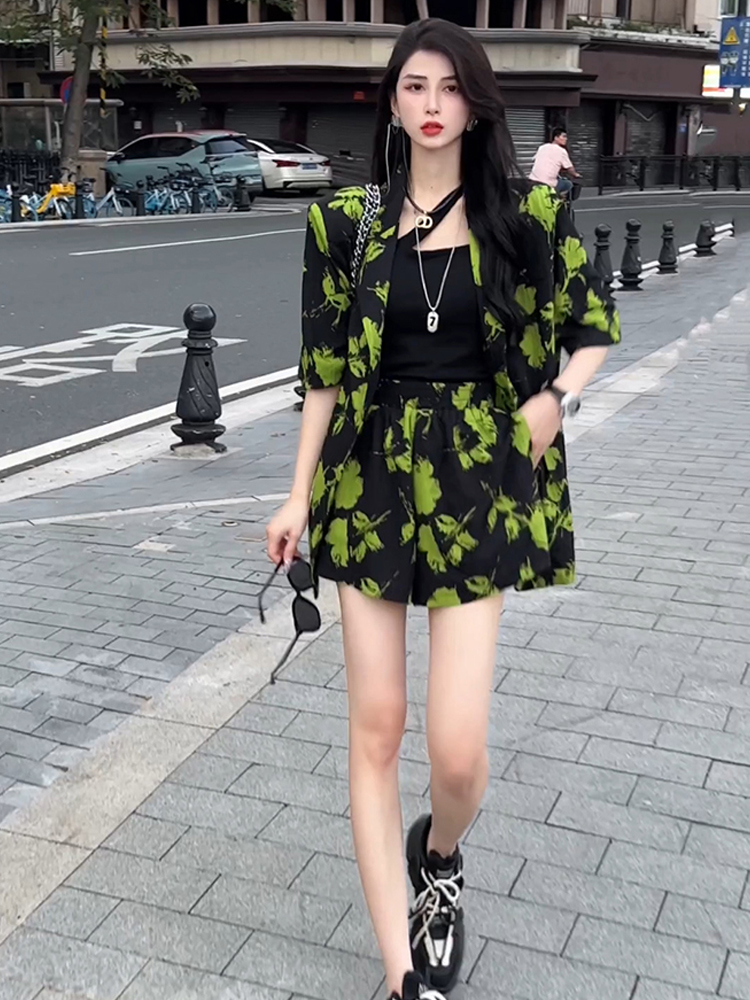Fashionable Print Suit Set Wom - Street Fashion Online review and price