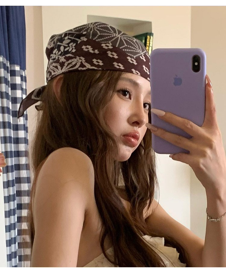 Vintage Cashew Flower Square S - Bandana Multi Way review and price